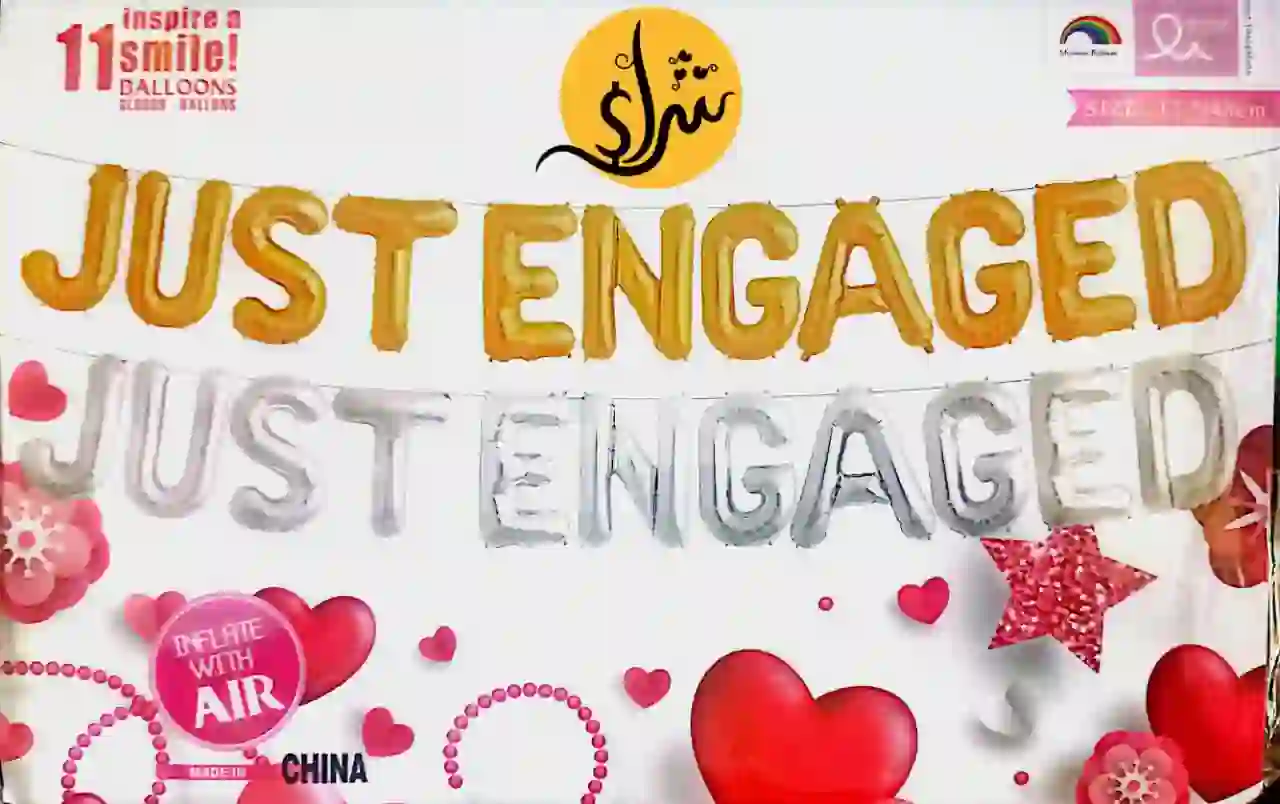 بانر بالونات فويل هيليوم 11 قطعة لمناسبة الخطوبه